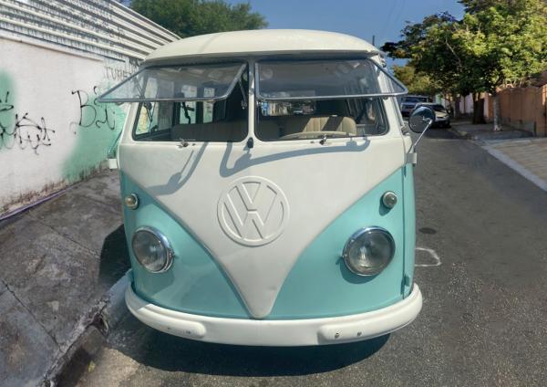 1975 Volkswagen Kombi – Manual do proprietário