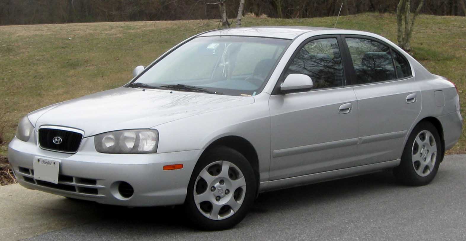 2002 Hyundai Elantra – Manual do Proprietário