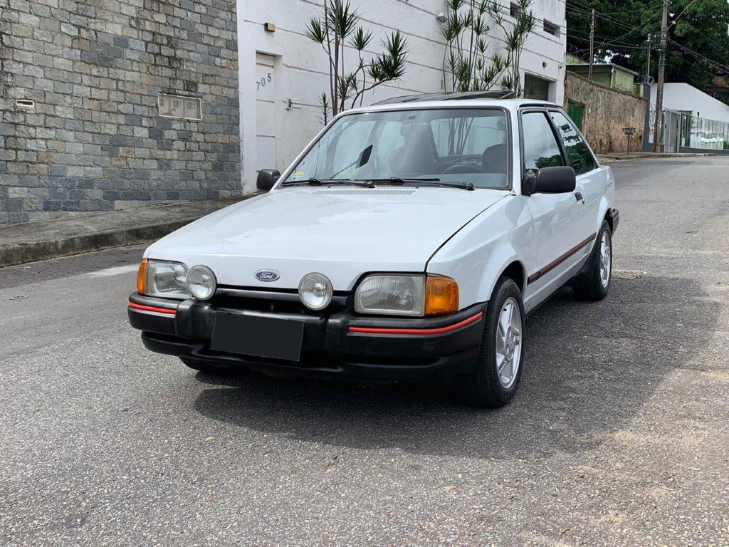 1988 Ford Escort – Manual do Proprietário