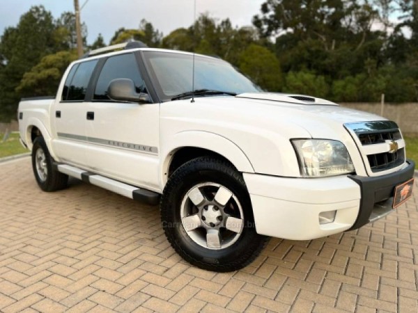 2010 Chevrolet S10 – Manual do Proprietário