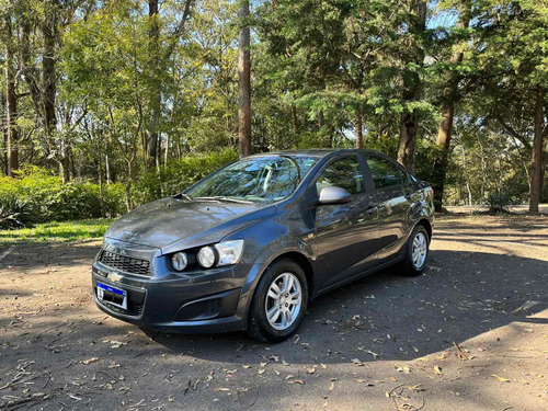 2014 Chevrolet Sonic – Manual do Proprietário