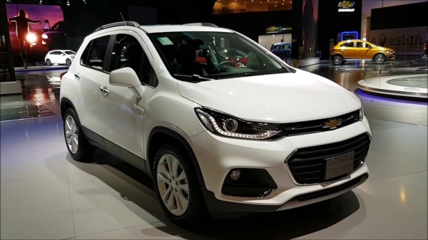 2017 Chevrolet Tracker – Manual do Proprietário