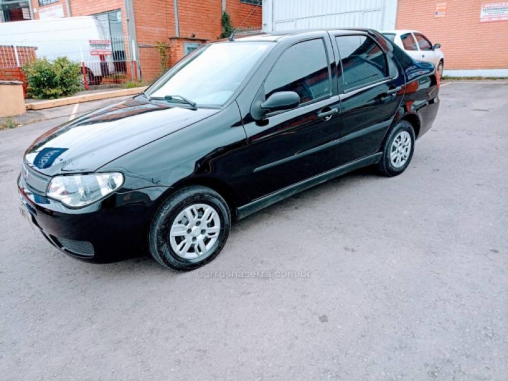 2007 Fiat Siena – Manual do Proprietário