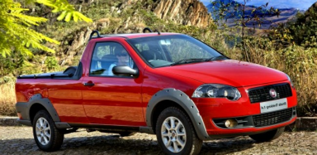 2009 Fiat Strada – Manual do Proprietário