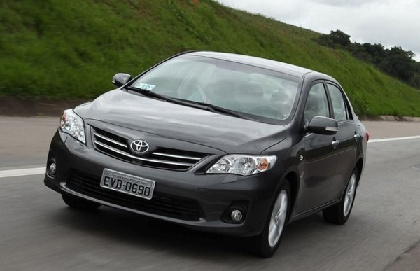 2014 Toyota Corolla – Manual do Proprietário