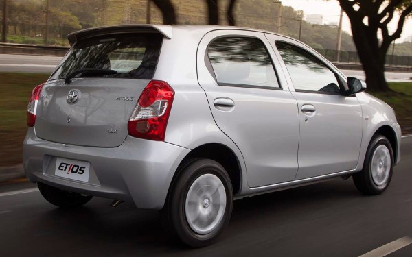 2014 Toyota Etios – Manual do Proprietário