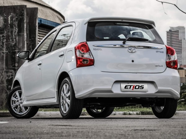 2018 Toyota Etios – Manual do Proprietário