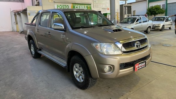 2005 Toyota Hilux – Manual do Proprietário