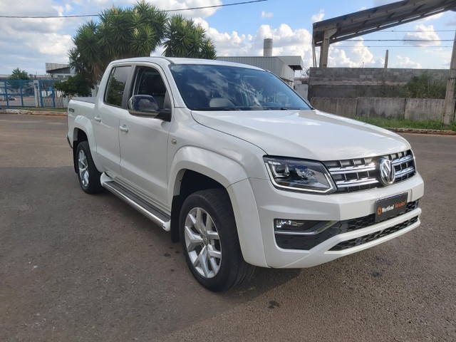 2017 Volkswagen Amarok – Manual do Proprietário