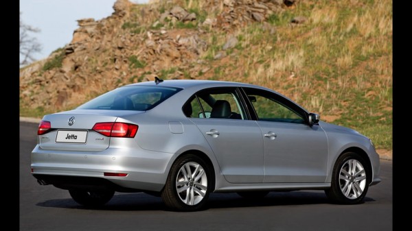 2015 Volkswagen Jetta – Manual do Proprietário