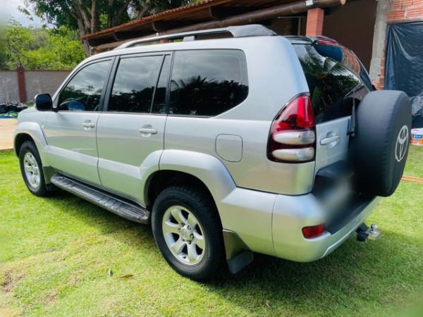 2004 Toyota Prado – Manual do Proprietário