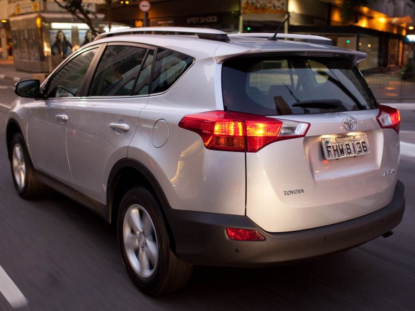 2015 Toyota Rav4 – Manual do Proprietário