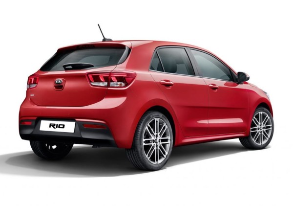 2017 Kia Rio – Manual do Proprietário