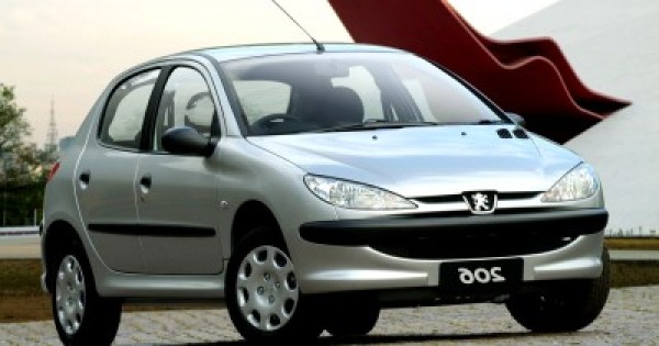 2002 Peugeot 206 – Manual do Proprietário