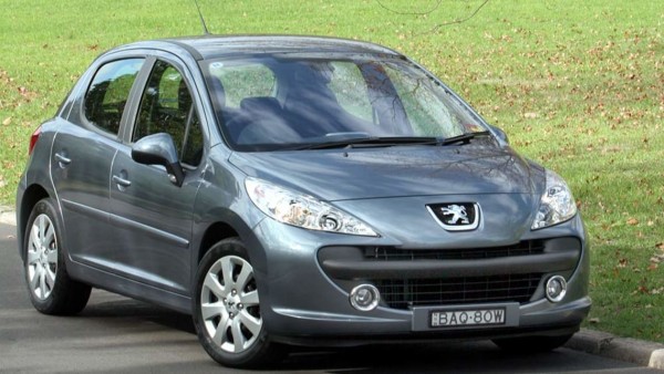 2007 Peugeot 207 – Manual do Proprietário