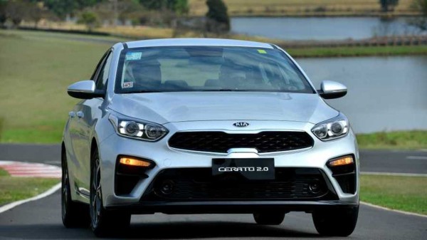 2021 Kia Cerato – Manual do Proprietário