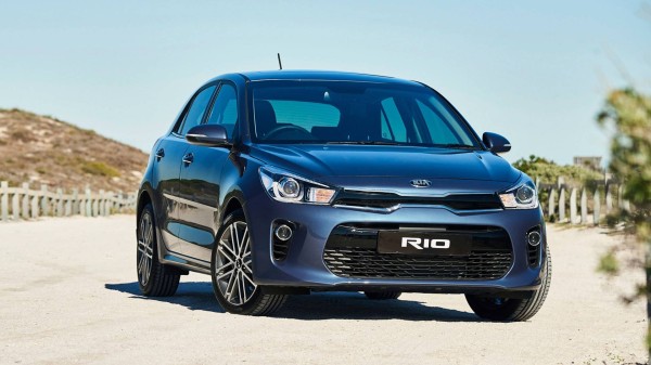 2020 Kia Rio – Manual do Proprietário